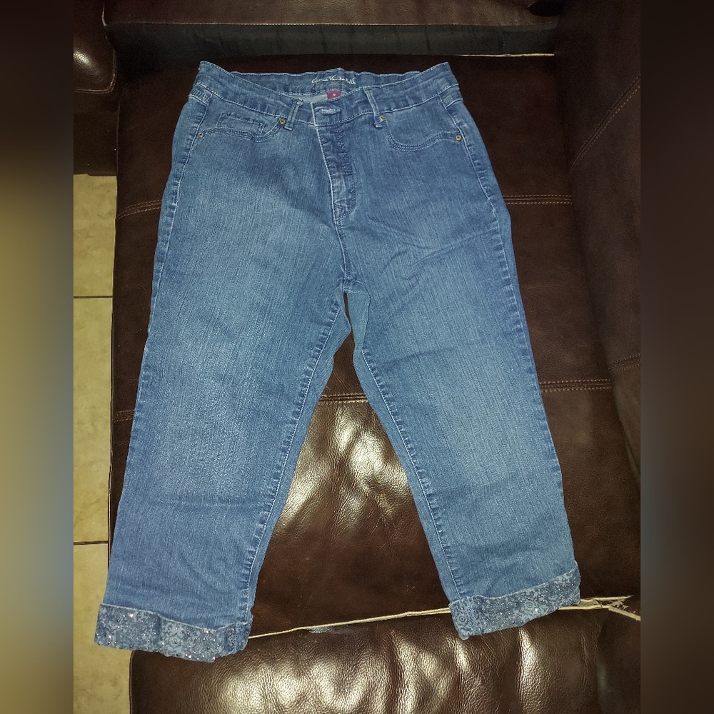 Gloria Vanderbilt capri jeans